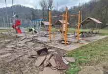 Igralište u Luci oštećeno: Mještani čekaju reakciju nadležnih