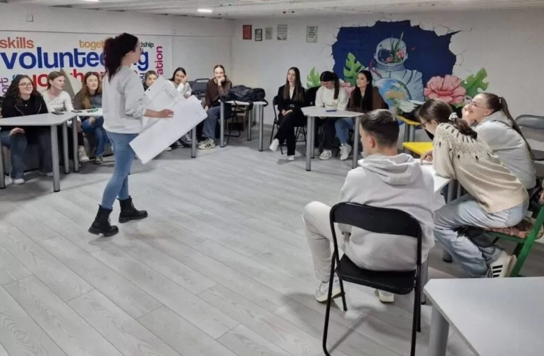 Mladi iz Ilijaša razvijaju nove ideje za druženje sa starijim osobama