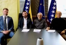 Za penzionere u 2026. osigurano 2,14 miliona KM: potpisani ugovori za banjsko liječenje i podršku radu Saveza penzionera