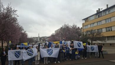 Ilijaška omladina pokazala srce: Defile srednjoškolaca u čast velike pobjede BiH