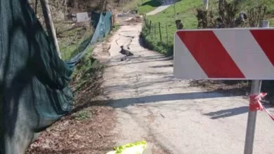 Zbog klizišta u vogošćanskom naselju Ugorsko zatvoren promet, problemi sa vodosnabdijevanjem