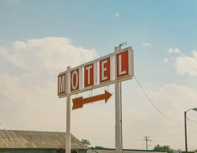 motel-znak
