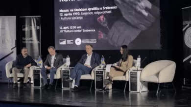 U toku konferencija u Srebrenici povodom obilježavanja godišnjice stradanja na školskom igralištu