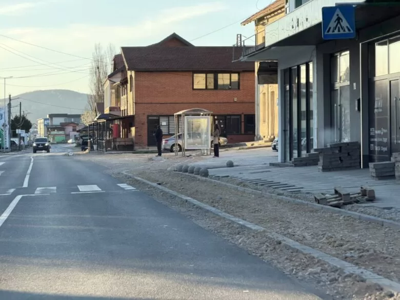 Podlugovi: Nezadovoljstvo zbog dugotrajnih radova, građani traže objašnjenja