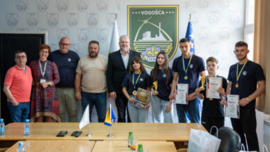 Državni prvaci u olimpijskom boksu na prijemu kod načelnika Hasanovića