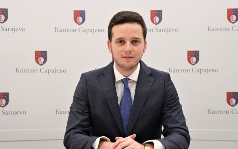 Uk: “Kanton Sarajevo izgradio je sistem u kojem je porodica na prvom mjestu”