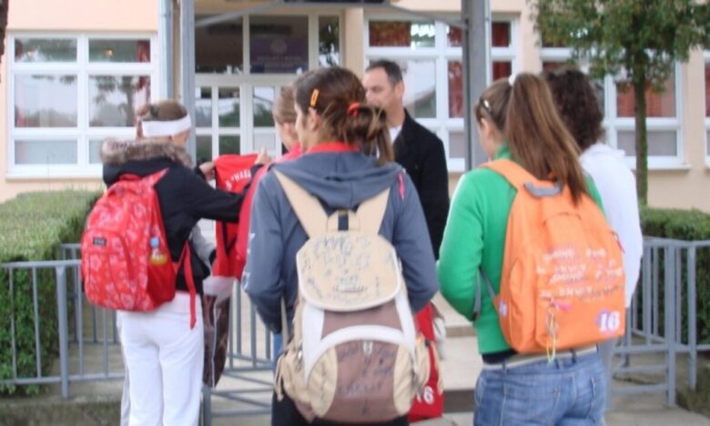U RS od sljedeće školske godine besplatni udžbenici za sve osnovce