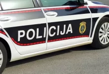 Brzom reakcijom policije rasvijetljena provala u Lješevu kod Ilijaša: Pronađene ukradene stvari, uhapšene dvije osobe