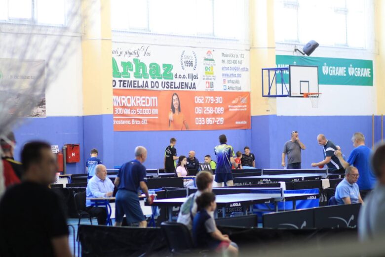 Danas drugi dan Memorijalnog turnira „Fikret Fazlić – Fikro“: Stoni tenis ponovo okuplja Ilijaš