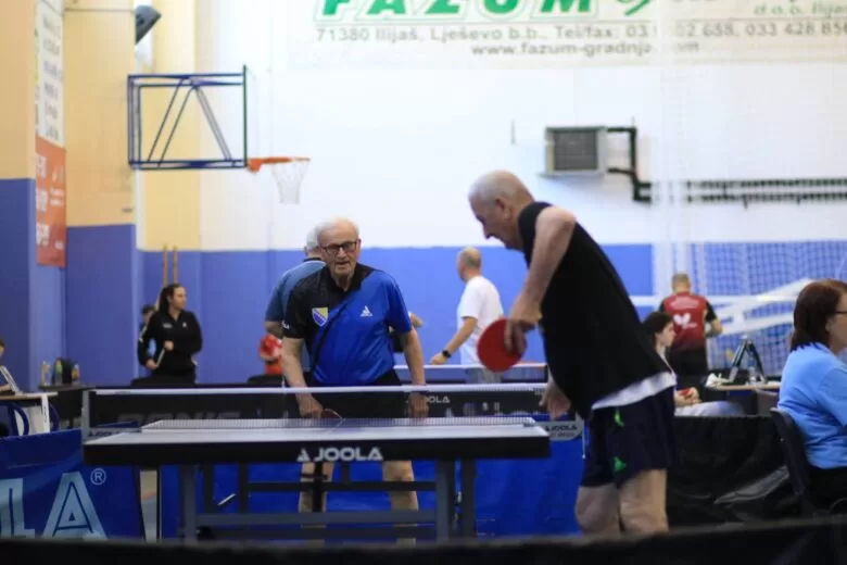 Završen 8. Memorijalni turnir „Fikret Fazlić – Fikro“: Više od 1.000 mečeva u čast čovjeka koji je stvarao generacije sportista