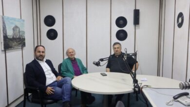 Velikan bh. glumišta Zijah Sokolović s predstavom „Lijevo desno glumac“ 3. jula dolazi u Ilijaš