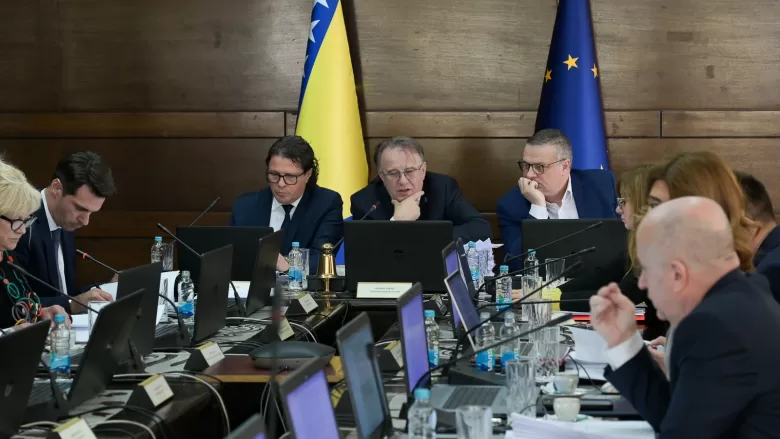 Peti mjesec Vlada FBiH nije u stanju usvojiti Listu lijekova Fonda solidarnosti