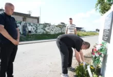 Porodica i prijatelji obišli mjesto tragedije: Robi nije zaboravljen