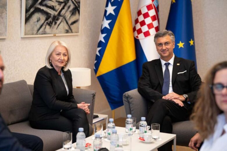 Danas potpisivanje ugovora o graničnim prelazima između BiH i Hrvatske