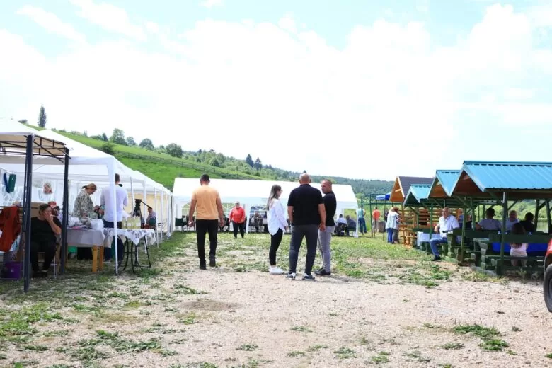 PUTEVIMA ZDRAVLJA NA ORGANSKI NAČIN – CRNORIJEČKA VISORAVAN PONOVO U ZNAKU PRIRODE, ZDRAVLJA I TRADICIJE