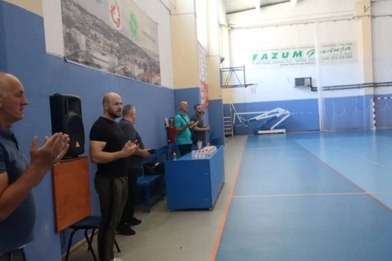 Počeo 30. jubilarni Memorijalni turnir u futsalu „Azmir Halilović“