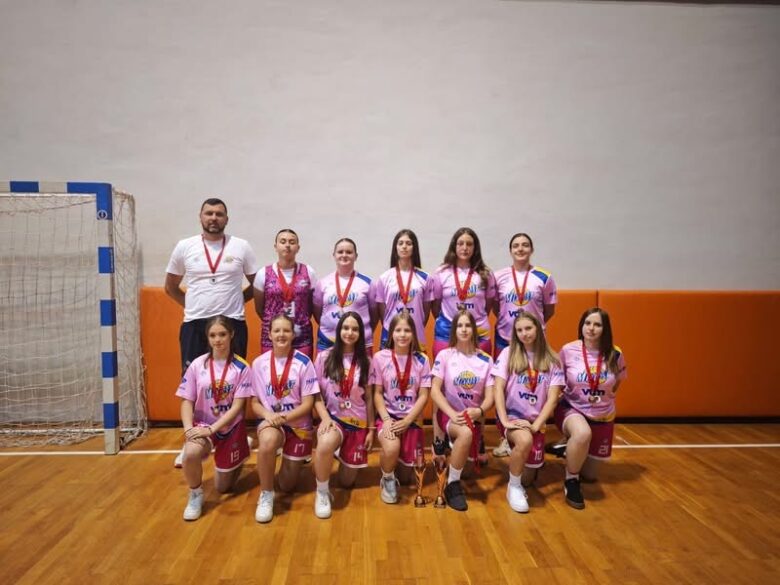 KK “Mladost” Ilijaš: Pionirke i kadetkinje osvojile 3. mjesto