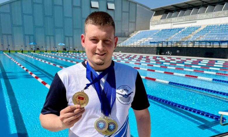 Amar Gurdić iz Ilijaša briljirao u Podgorici: Osvojio pet zlatnih i jednu srebrnu medalju