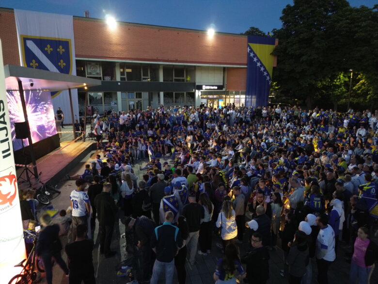 Ugostiteljskim objektima u Ilijašu produženo radno vrijeme tokom utakmica reprezentacije BiH na Svjetskom prvenstvu