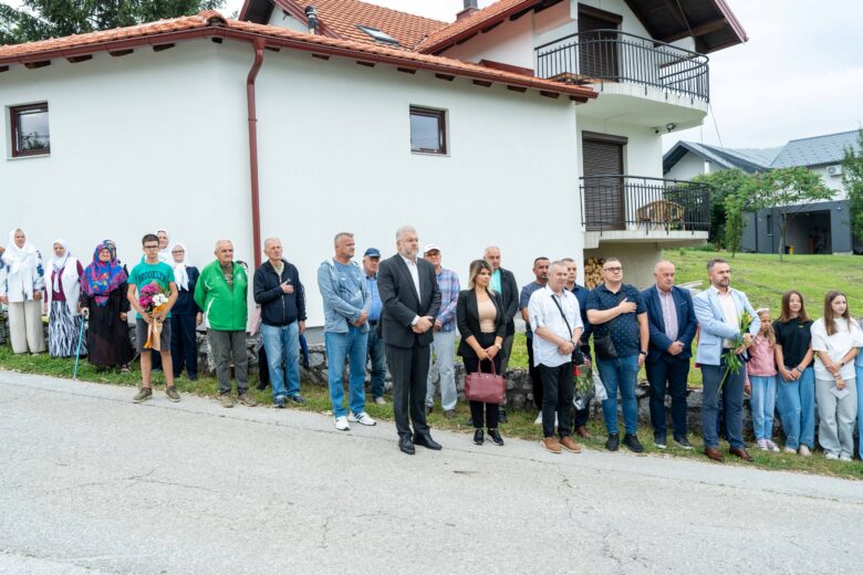 Obilježena 33. godišnjica Bitke za Menjak