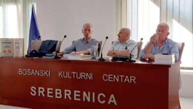 U BKC-u Srebrenica promovisana knjiga Besima Ibiševića „Bosna i Hercegovina i Srebrenica od najstarijih vremena do kraja 1995.“