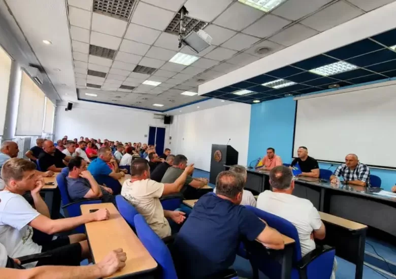 Mljekari u FBiH dali deset dana roka za isplatu poticaja ili idu protesti pa i blokade cesta