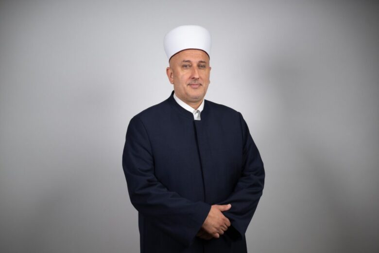 Asmir ef. Salihović iz Podlugova u kolumni za Preporod.info piše o Srebrenici, porodici i odgovornosti