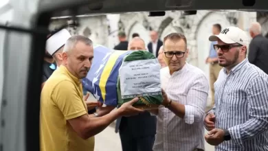U Kozarcu klanjana kolektivna dženaza: Pet žrtava zločina iz 1992. pronašlo konačni smiraj