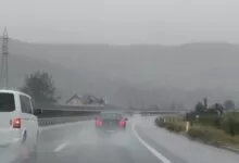 Stanje na putevima u BiH: Vozite oprezno, kolovoz je mokar