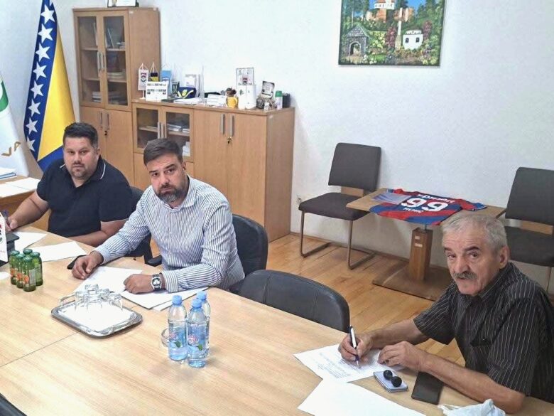 Potpisan ugovor za izgradnju javne rasvjete na dionici Vareš Majdan – Stupni Do – Mir