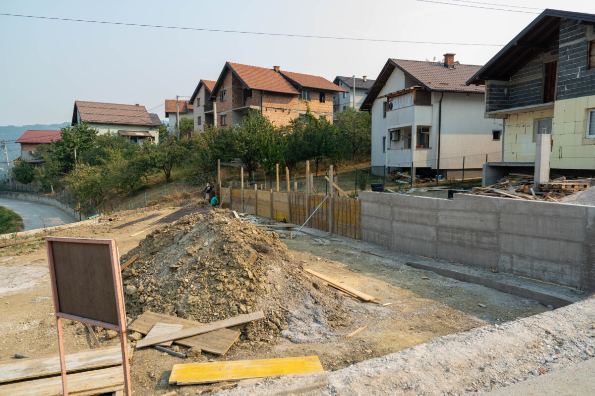 Počeli radovi na izgradnji dječijeg i sportskog igrališta Donja Jošanica I