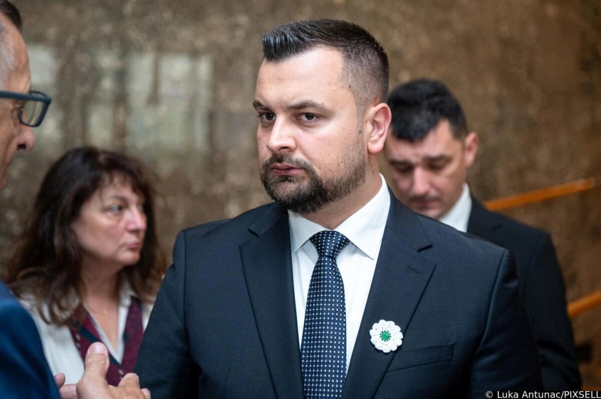 Armin Hodžić ponovo izabran za predsjednika Bošnjačkog nacionalnog vijeća u Hrvatskoj