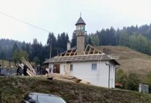 U Vukasovićima kod Ilijaša u toku radovi na obnovi krova džamije