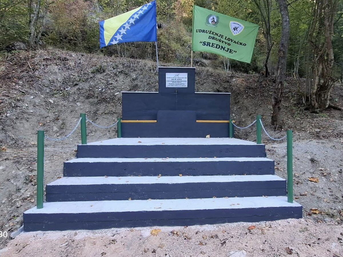 U Vidotini podignuta hair-česma u znak sjećanja na preminule članove Lovačkog društva Srednje