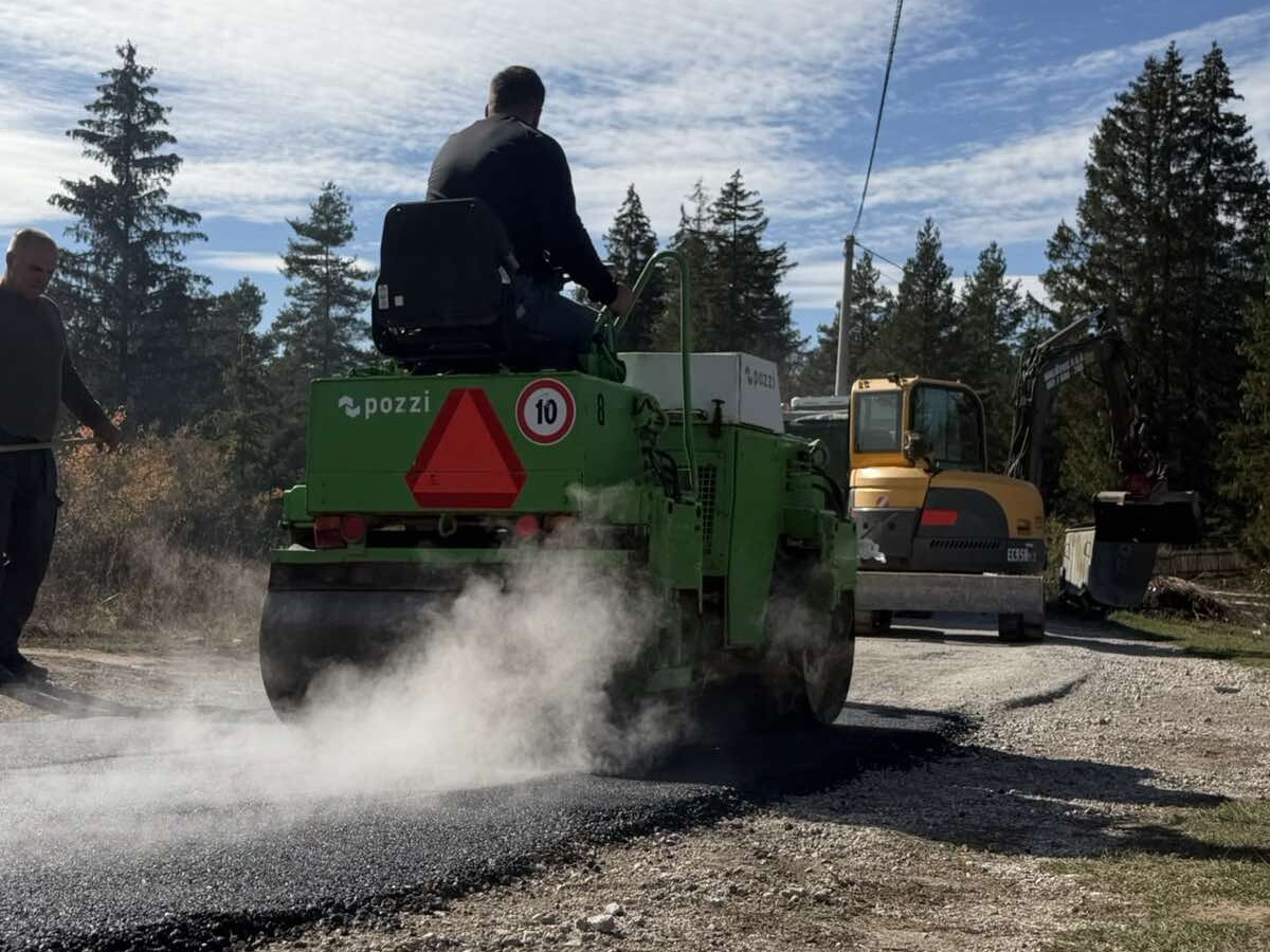 U toku radovi na asfaltiranju lokalnog puta Dolovi – Kruševo