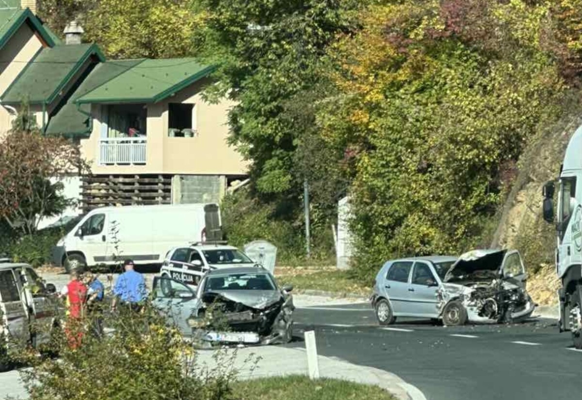 Teža saobraćajna nesreća u Srednjem kod Ilijaša, ima povrijeđenih